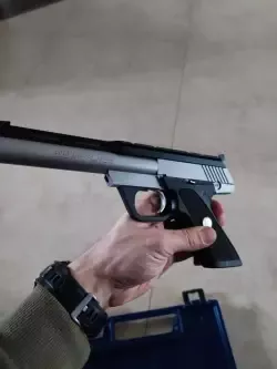 Colt Target Model .22lr. Rok produkcji 1996, USA. Stan lufy idealny. 