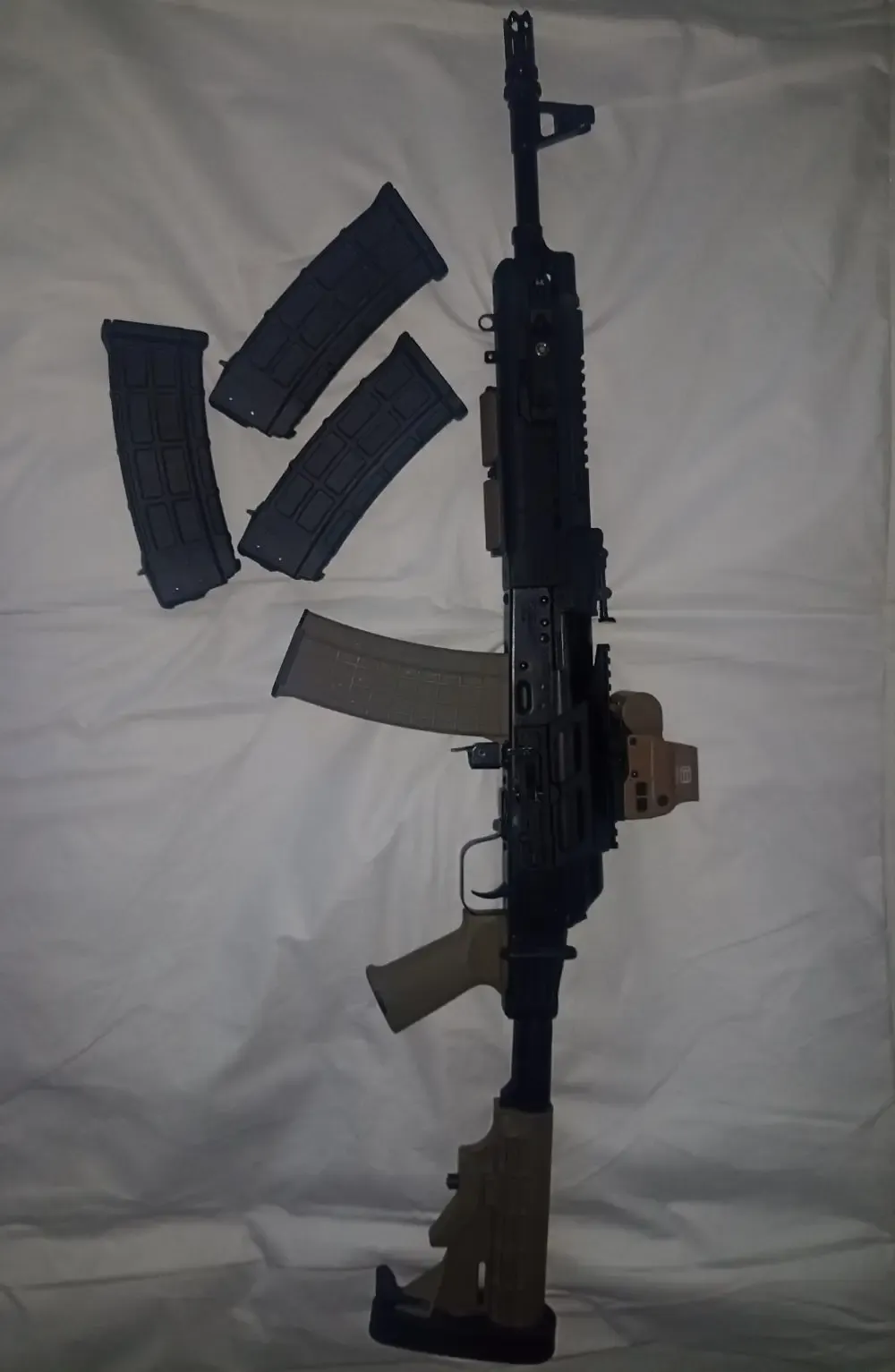 SAIGA 223 rem. kolimator-laser-4magazynki stan idealny + amunicja