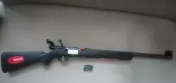 Karabinek sportowy Savage Markt II. Kupiony w 2022 roku, przebieg ok. 200 kulek. Kupiłem dla wnuka ale się jakoś nie garnie.
