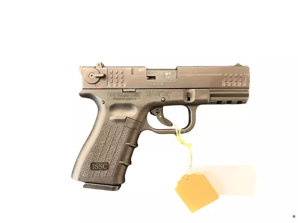 ISSC Model 22 | Stan bardzo dobry