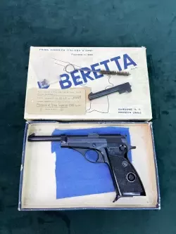 Pistolet  Beretta mod. 74 kal. 22LR  Włochy
