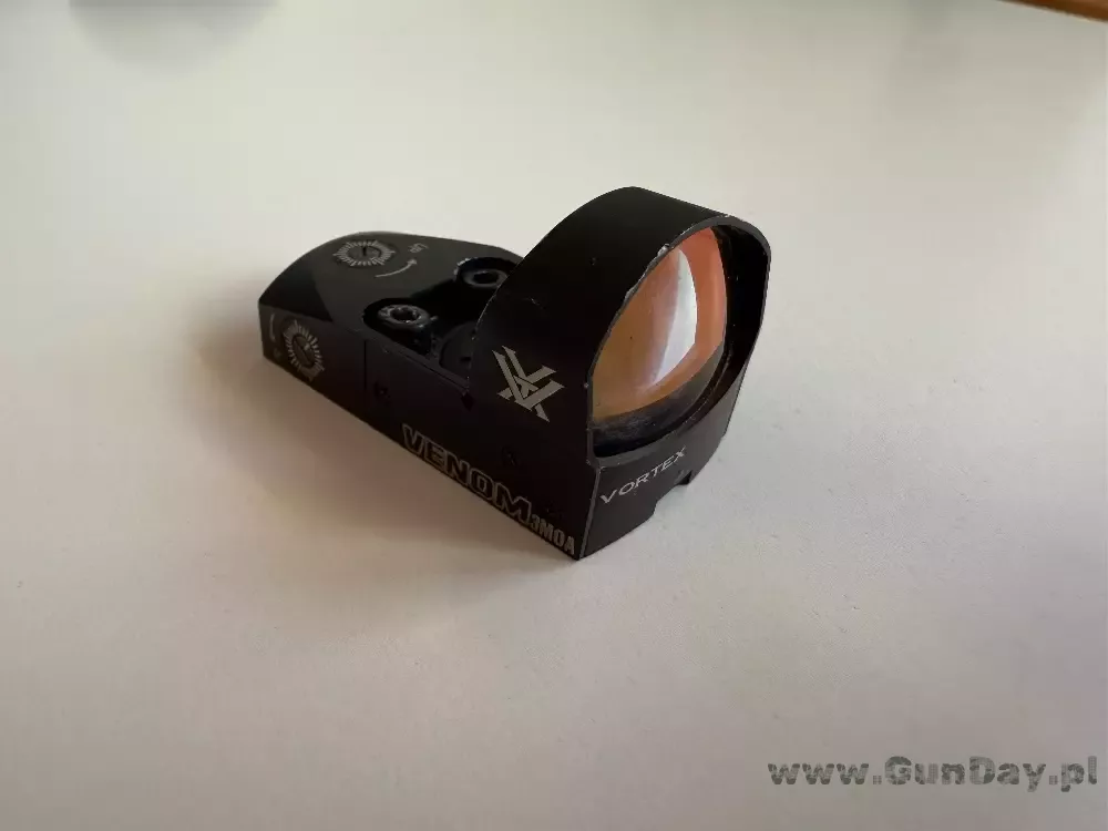 Kolimator Vortex Venom 3 MOA - montaż Docter.