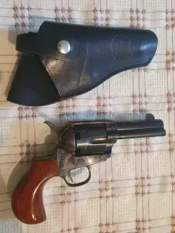 Rewolwer cattleman thunderer .44 lufa 3 1/2