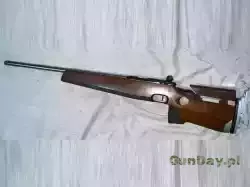 Karabinek Anschutz 1907 22LR w osadzie drewnianej z pełną regulacją, lufa chrom. Doskonale celny