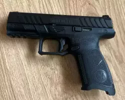 Beretta APX A1
