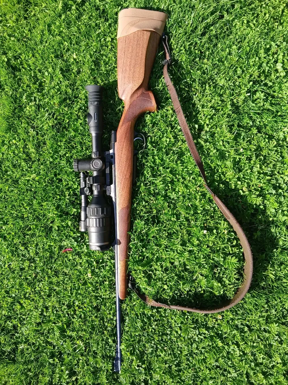 Sprzedam sztucer CZ 557 Kaliber 308 Win., zadbany dwu letni, na gwarancji