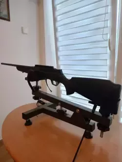 Sprzedam sztucer Beretta dwutakt kaliber 308 ,kupiony w 2022 roku ,sztucer w pełni sprawny