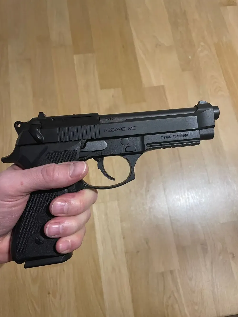 Pistolet Girsan Regard MC black 9x19mm- jak nowy (Beretta 92)
