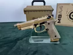 Pistolet Beretta M9 A4  kal. 9x19  FDE