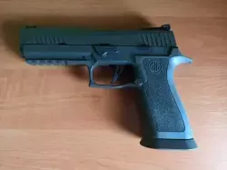 Sig Sauer P320 X-Five Legion. Wystrzelone ok 400 - 500 sztuk. W zestawie 3 magazynki i 2 sprężyny.