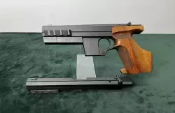 Pistolet tarczowy Hammerli 280 kaliber 22LR / 32 S&W Long WC
