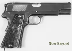 VIS P35 (zgodny). Pistolet w pięknym stanie zachowania. Bogato sygnowany. W pełni sprawny.
