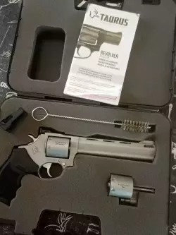 Rewolwer Taurus 692 Tracker 357mag /38spec/9x19para