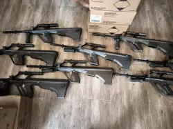 Karabinek AUG 5,56x45
