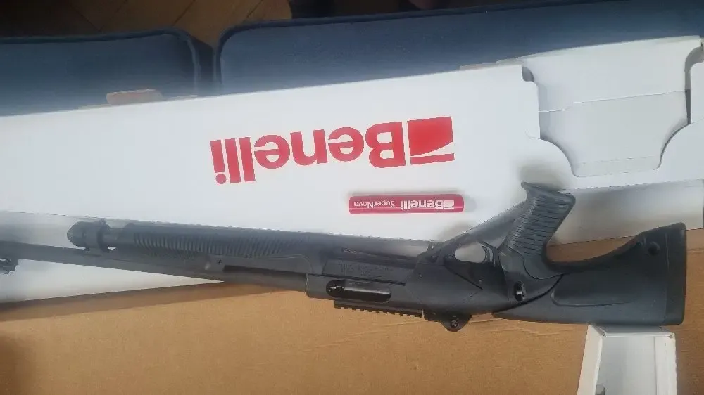 Strzelba Benelli SuperNova Tactical 12/89