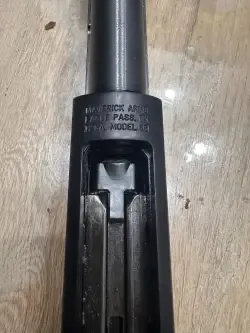 Strzelba Mossberg maverick 88 18,5 pump-action