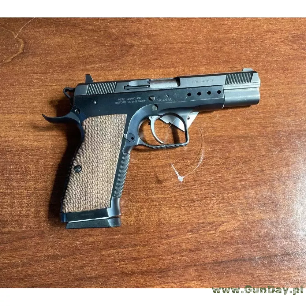 pistolet-tanfoglio-kal-45-acp-2.jpg