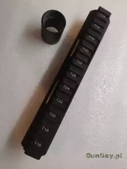 Łoże do karabinu AR-15, długość 9 cali - 23 cm, kompletne z mocowaniem, nie używane.