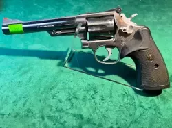 S&W 