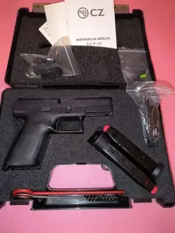 CZ P10 c
