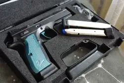 Sprzedam pistolet CZ SHADOW 2 SA + zestaw sprężyn Miroslav Zapletal