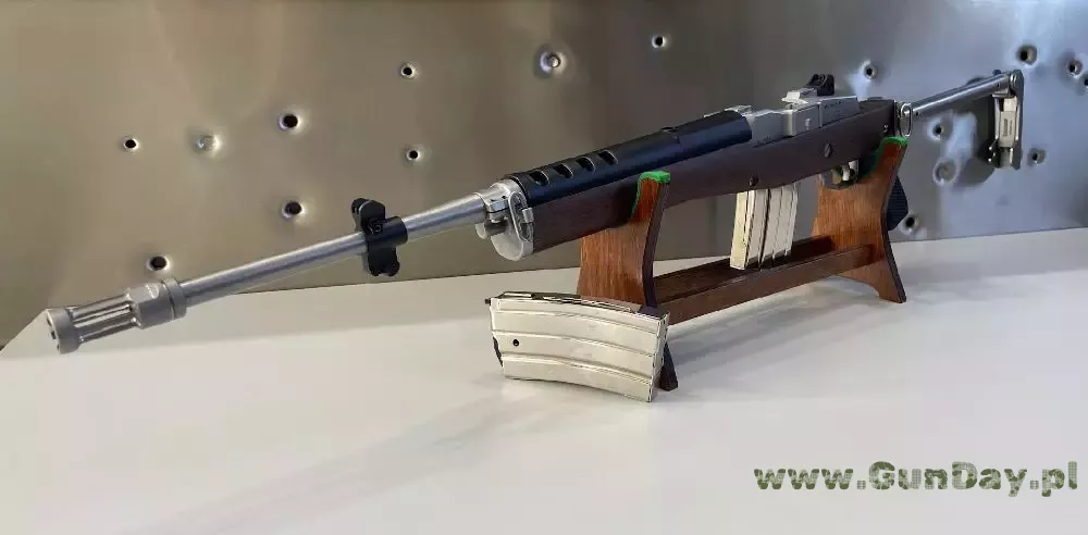 karabinek-ruger-mini-14-tactical-mod-05895-a-team-kal-223-rem556x45-9.jpg