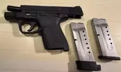 S&W MP9Shield-2.jpeg