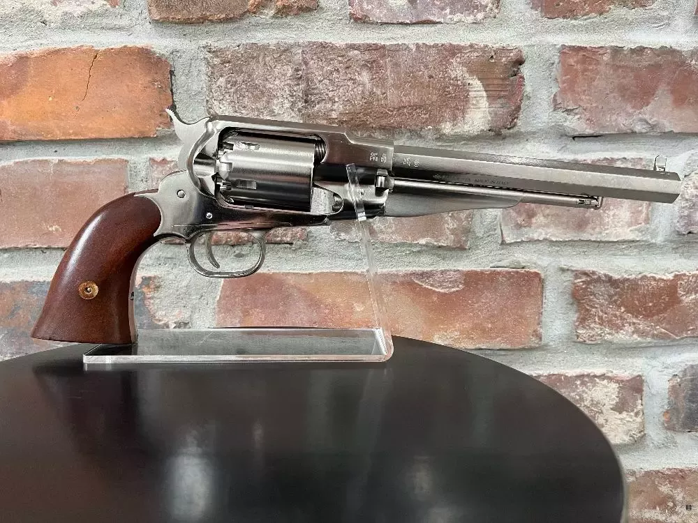 Rewolwer czarnoprochowy Remington 1858 8″ RBN44 Texas