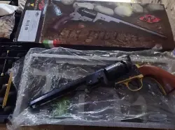 Pietta Colt 1851 Navy YANK .44