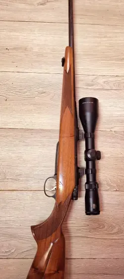 Karabin Cz 550 lux kal.7x64  z lunetą 