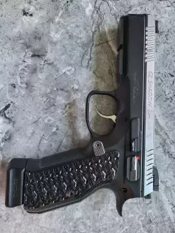 Pistolet CZ Shadow 2
