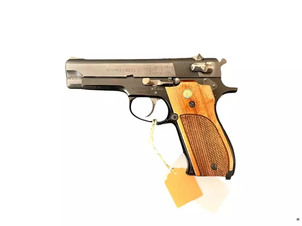 Smith & Wesson Model 39-2 | Stan bardzo dobry