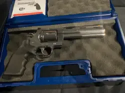 Colt Anaconda 44 Magnum
