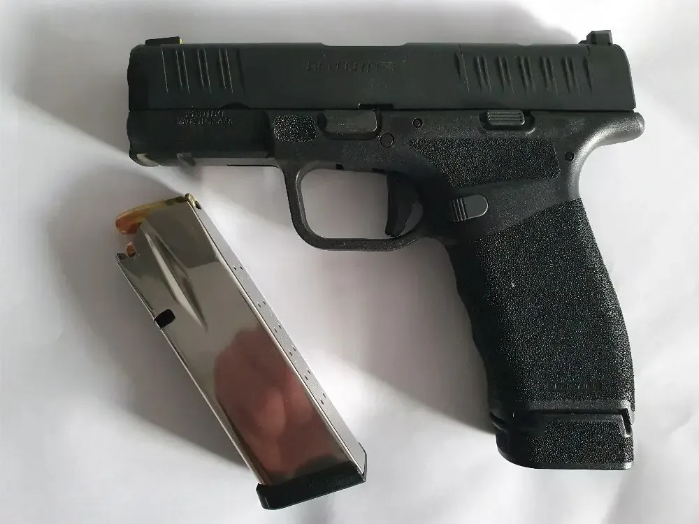 Pistolet Springfield Hellcat Pro 9mm - komplet fabryczny.
