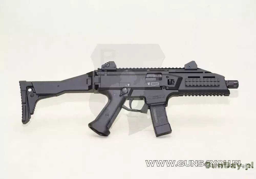 karabin-pcc-9mm-4.jpg