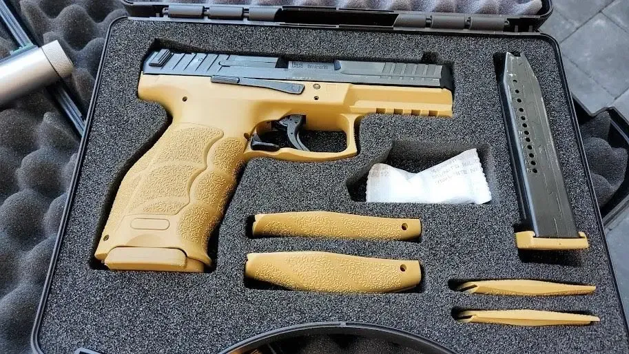 HK SFP9 • 9x19 • FDE • stan bdb • komplet