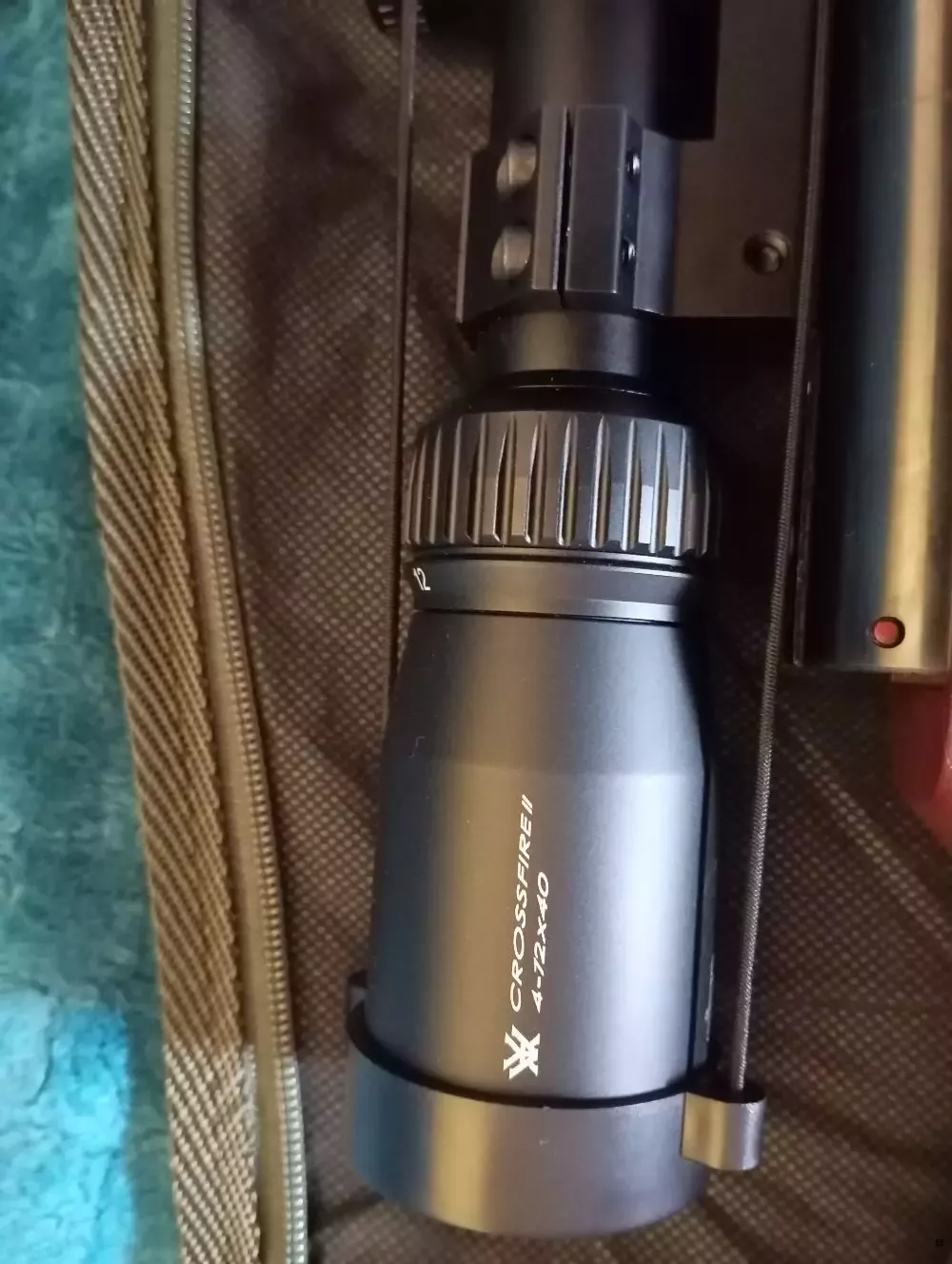 Sprzedam wiatrówkę HW 97 wraz z lunetą Vortex crosfire II 4-12x40. Użyta dwa razy. Stan perfekcyjny.  