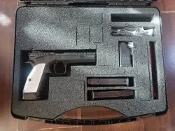 Sprzedam pistolet CZ TS 2. Użyty tylko w kilku zawodach.