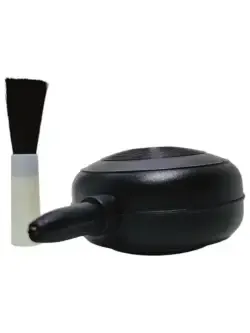 Dmuchawka z pędzelkiem do czyszczenia optyki – CELNA