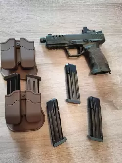 Sprzedam pistolet centralnego zapłonu Sarsilmaz Sar 9 Khaki 9x19. Wszystko to, co na zdjęciach.