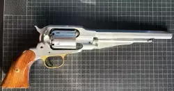 Rewolwer czarnoprochowy Pedersoli Remington Custom kal.44 