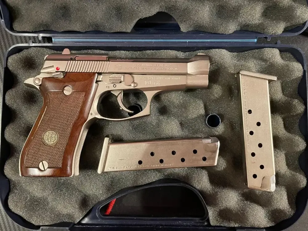 Beretta 85FS Cheetah Nickel 9x17 – stan idealny, 2 magi, oryg. pudełko