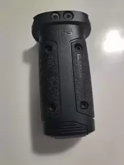Hera ArmsHFG Vertical Grip na szyne RIS