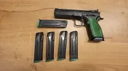 CZ TS2 Racing Green + magazynki + pas + kabura + ładownice