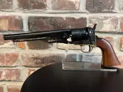 Colt 02.jpeg