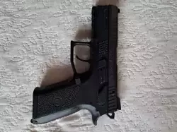 Sprzedam pistolet CZ P-07 kal. 9x19