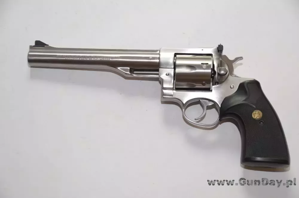 Sprzedam rewolwer Ruger Redhawk 44 Magnum wraz z 100+ szt. naboi 44 magnum.