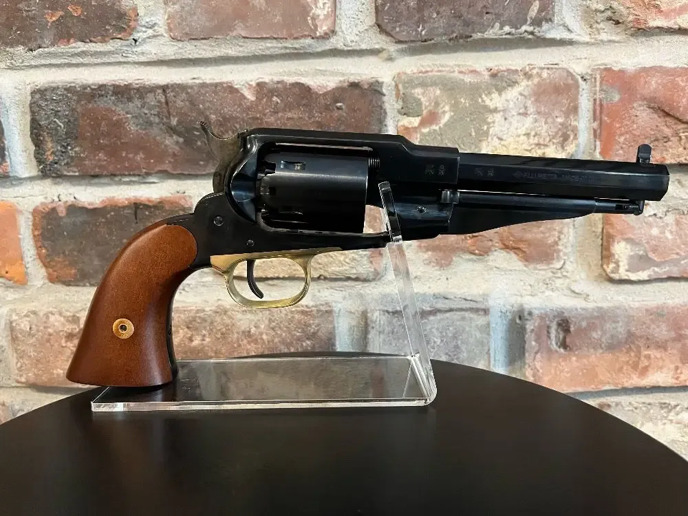 Rewolwer czarnoprochowy Remington 1858 5,5" RGASH44 Pietta