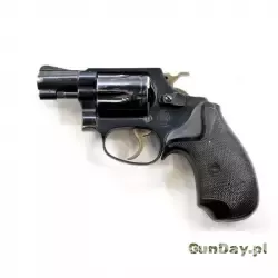 Rewolwer S&W Mod. 36 kal. .38Spec. lufa 2". Używany rewolwer centralnego zapłonu Smith&Wesson mod. 36 z 1979r.