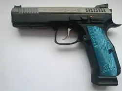 Sprzedam pistolet CZ Shadow 2 w bardzo dobrym stanie z przebiegiem ok 250 strzałów.